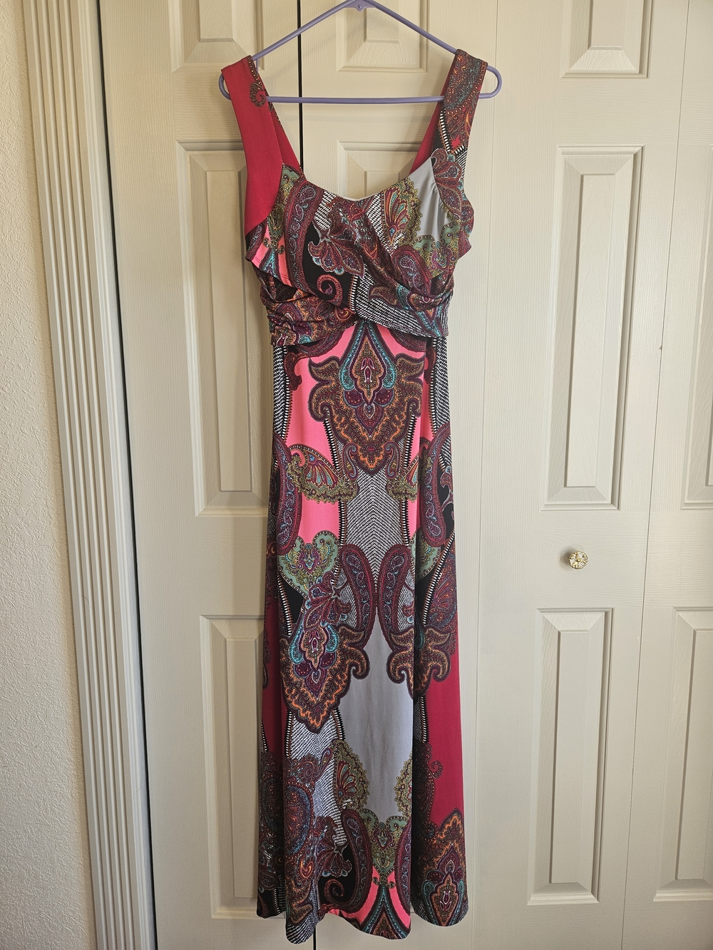 VENUS Pink Paisley-Print Maxi Dress